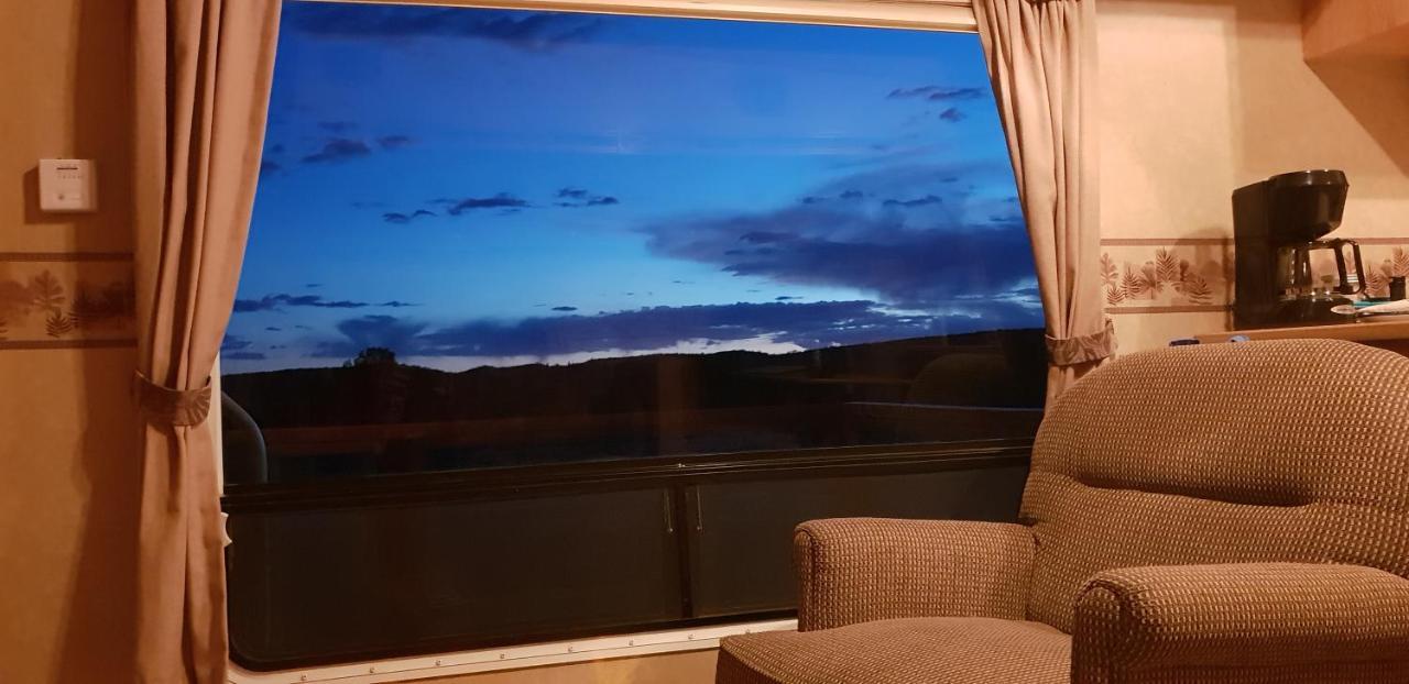 ラマー  Mountain Harmony Retreat Bed & Breakfast エクステリア 写真
